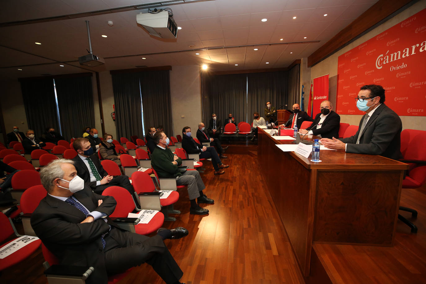 Neoalgae, I-Lanza, Intgraf, Exiom Solution y Vycas reciben el accesit de los galardones que conceden las cámaras de comercio, el Santander y EL COMERCIO