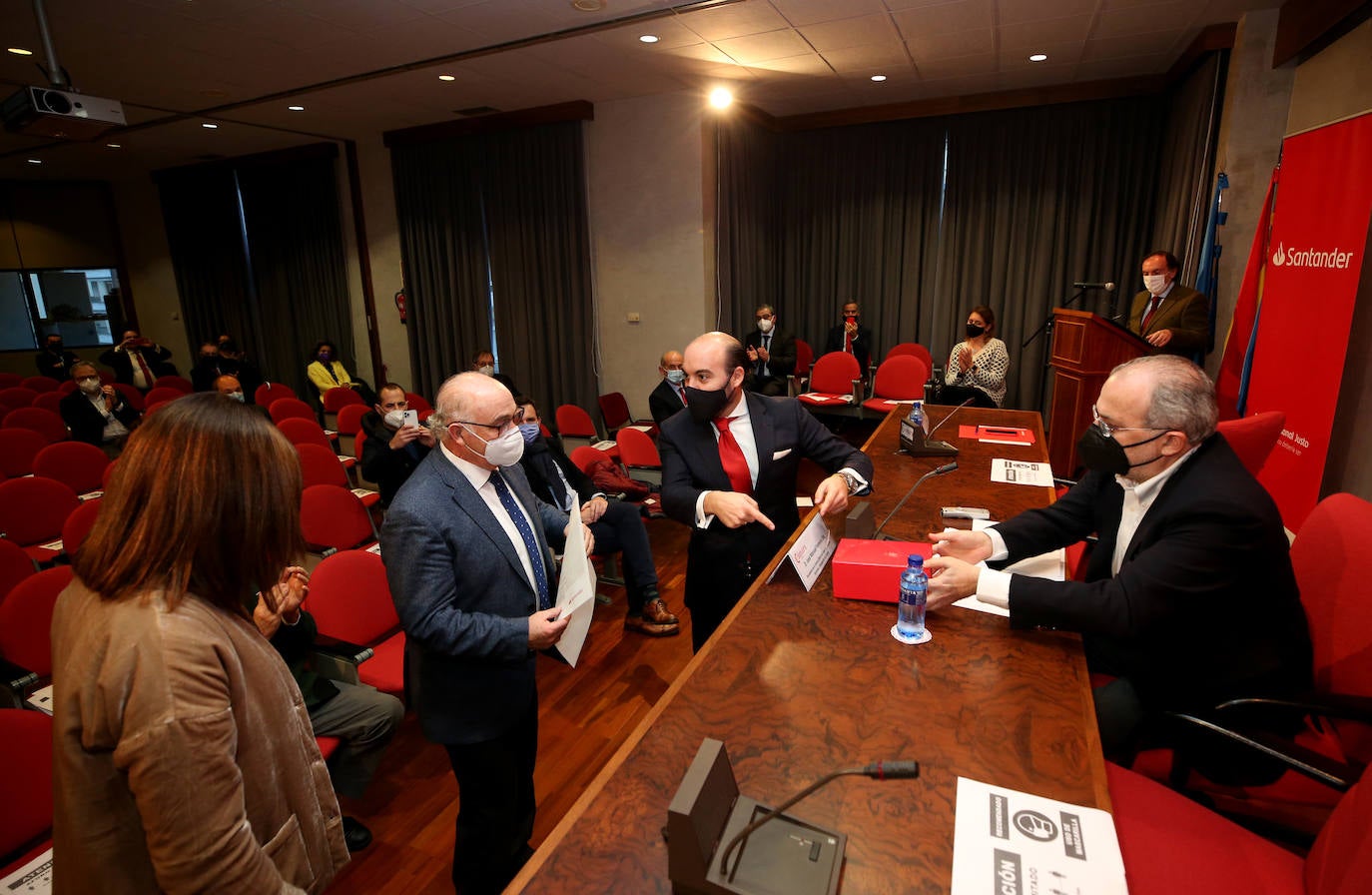 Neoalgae, I-Lanza, Intgraf, Exiom Solution y Vycas reciben el accesit de los galardones que conceden las cámaras de comercio, el Santander y EL COMERCIO