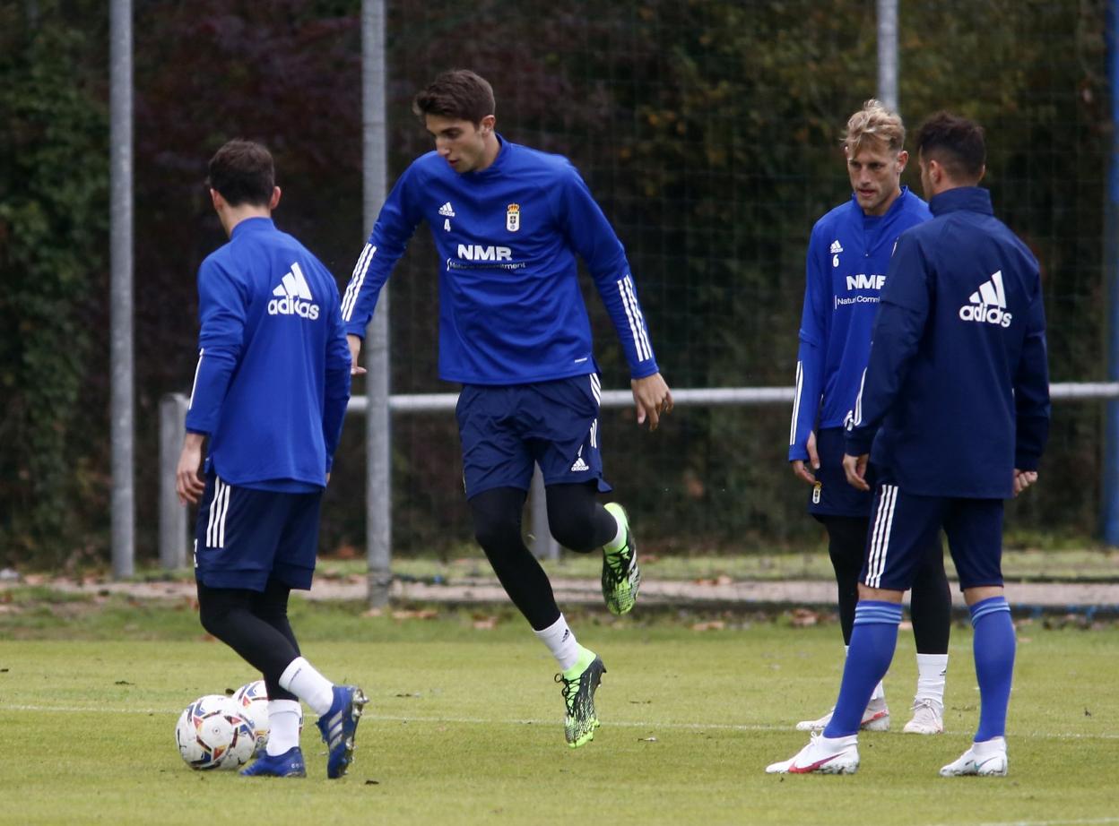 Edgar y Borja, en dos entrenamientos de esta temporada. 