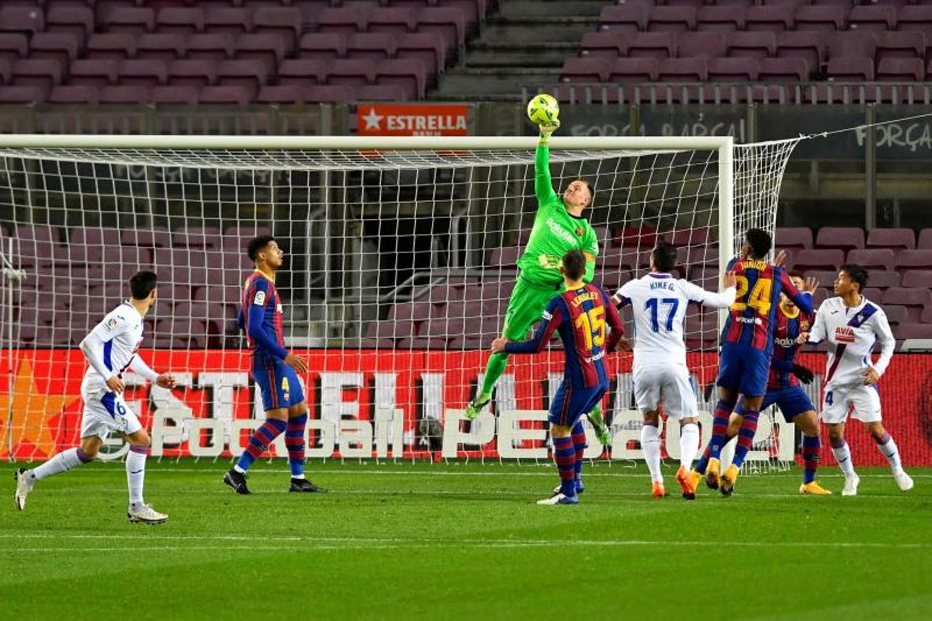 Fotos: Las mejores imágenes del Barcelona-Eibar