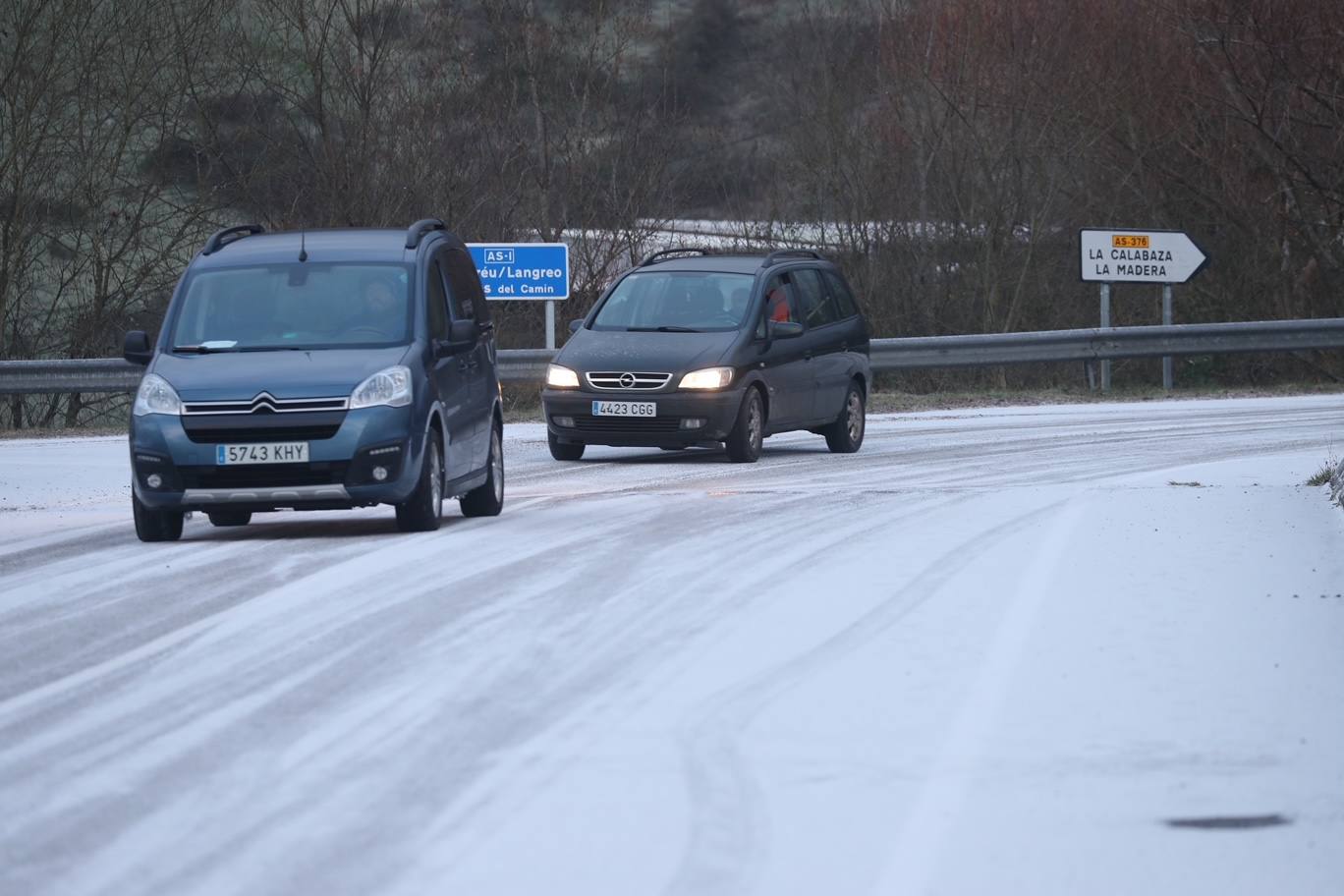 La borrasca deja nevadas y mucho frío en la región, que permanecerá en alerta todo el fin de semana.