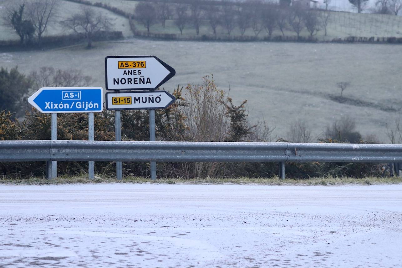 La borrasca deja nevadas y mucho frío en la región, que permanecerá en alerta todo el fin de semana.