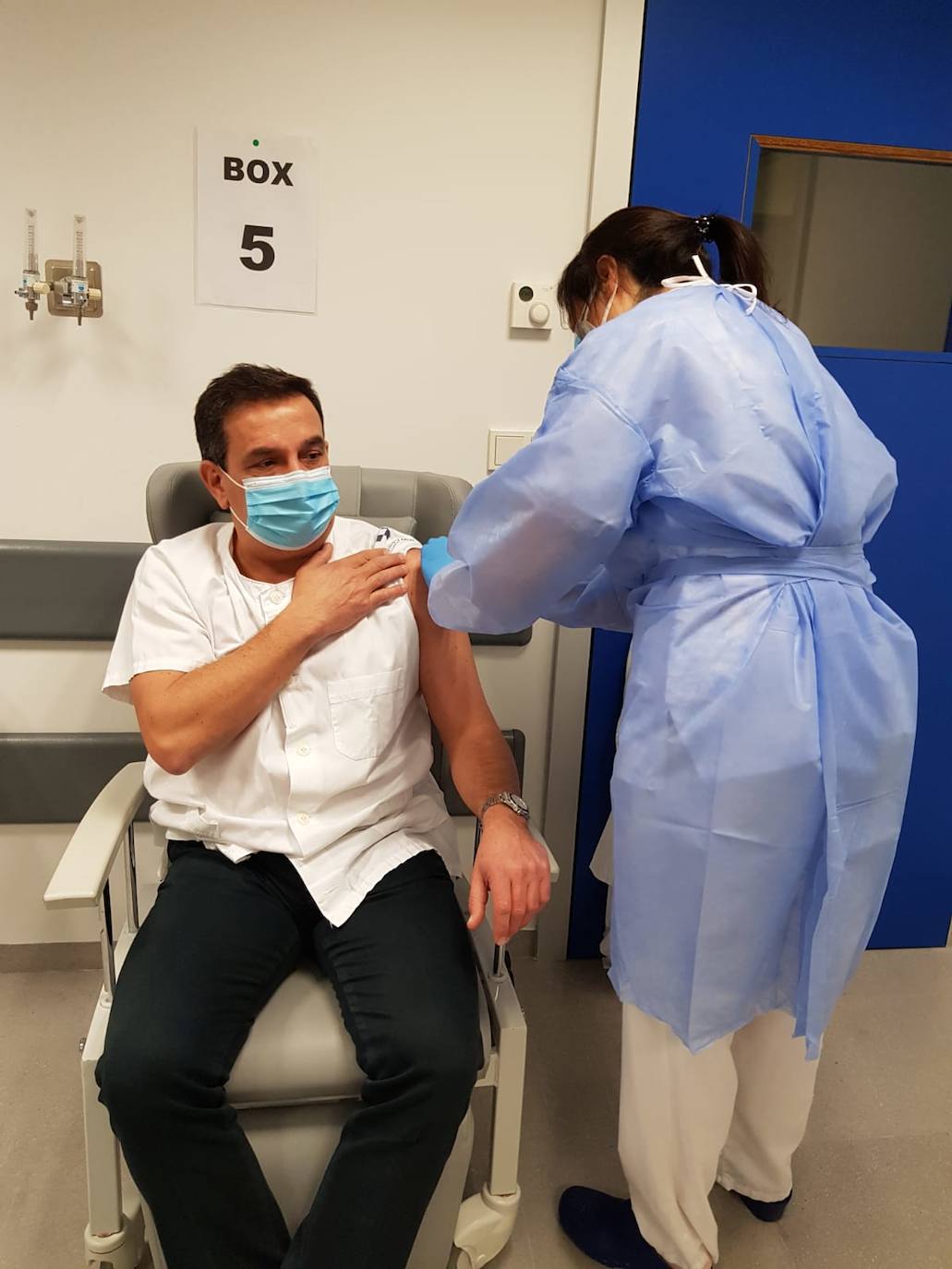 Luis Antuña, jefe de Urgencias del HUCA. 