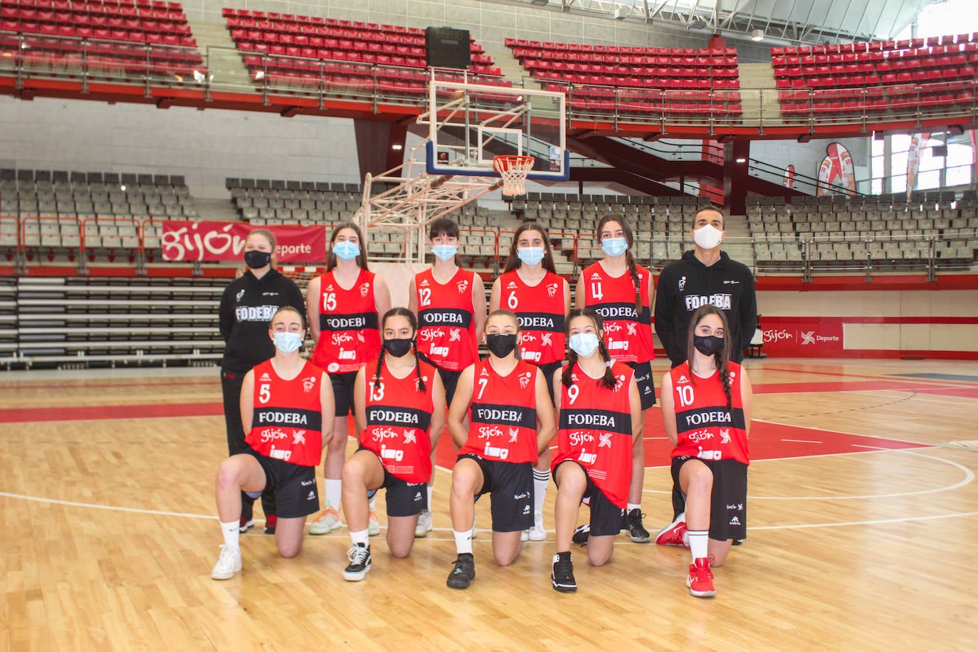 El club de baloncesto gijonés reivindica el deporte como actividad esencial y reclama el regreso de las competiciones