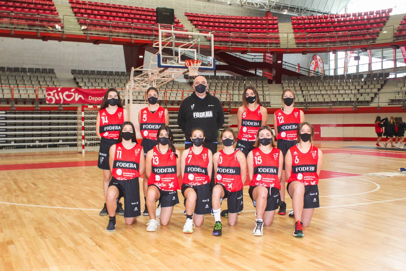 El club de baloncesto gijonés reivindica el deporte como actividad esencial y reclama el regreso de las competiciones