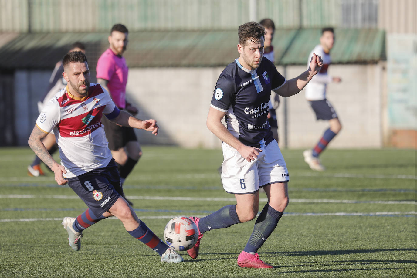 Fotos: Las mejores imágenes del partido entre el UD Gijón Industrial - CD Vallobín