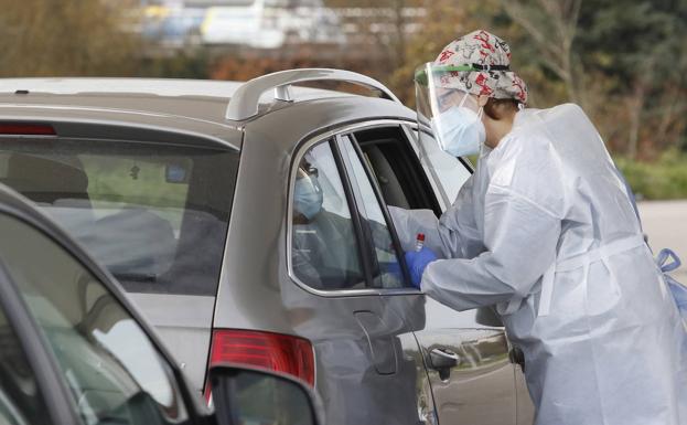 Asturias suma 272 casos y mantiene una tasa de positividad que roza el 10%