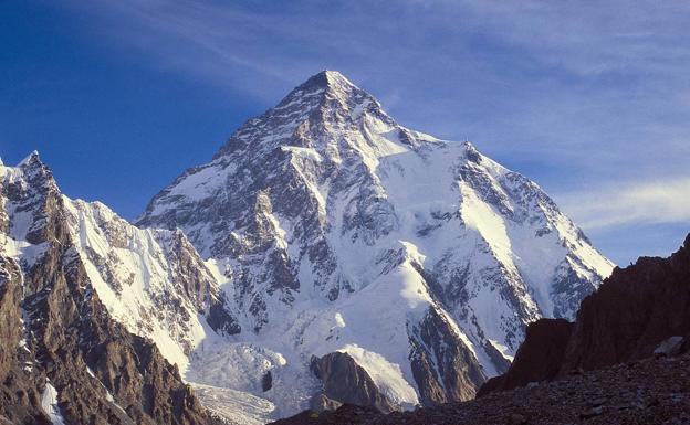 Los hermanos Pou reflexionan sobre la primera invernal al K2