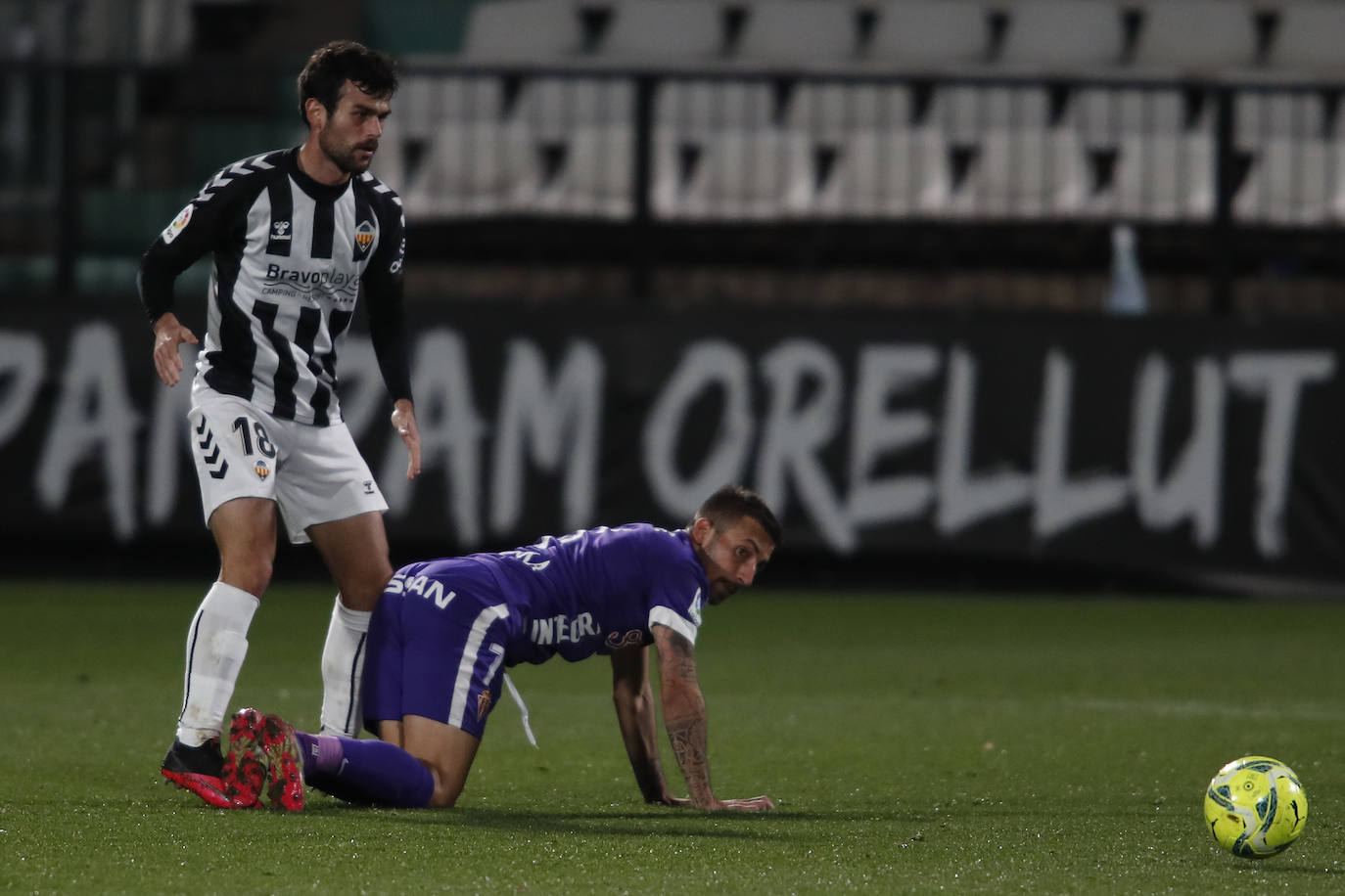 Fotos: Castellón-Sporting, en imágenes