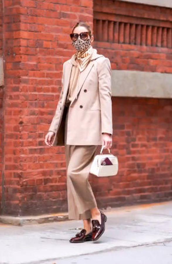 Fotos: Los looks con pañuelo más inspiradores de Olivia Palermo