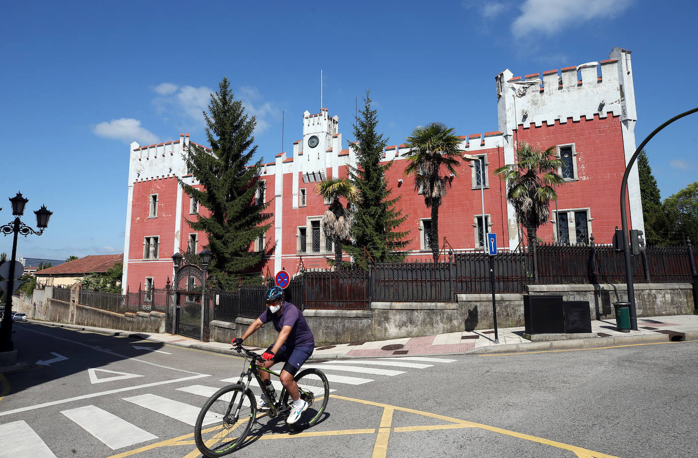 Somos acusa al gobierno de actuar como «trileros» en la gestión del proyecto de La Vega
