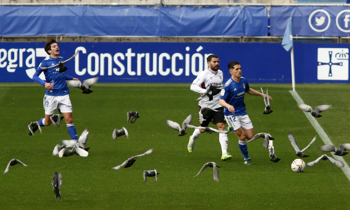 El partido entre el Real Oviedo y el Albacete en el Tartiere, que se saldó con victoria manchega, en imágenes.