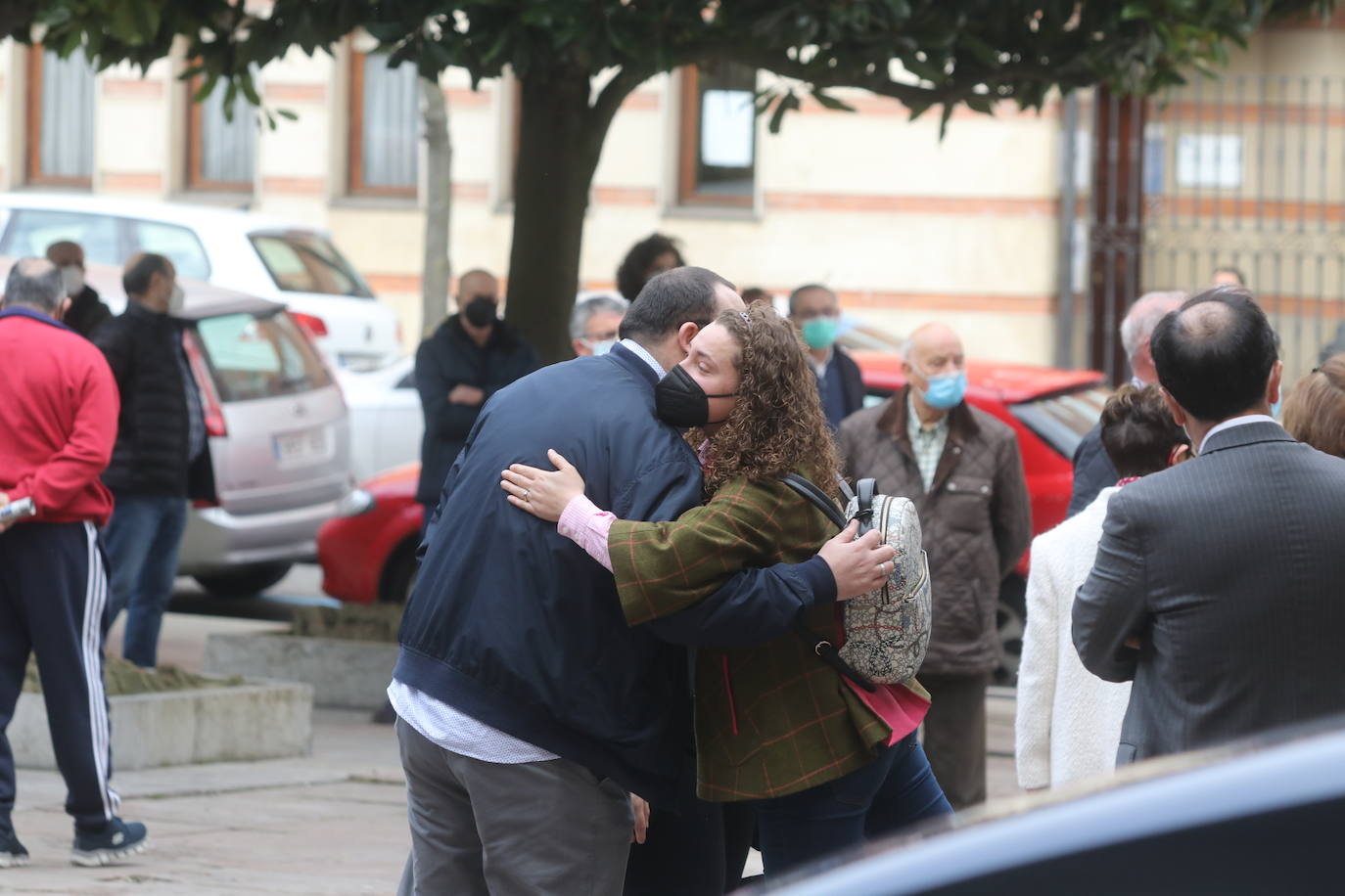 El operario sepultado por un alud en San Isidro, cuyo cadáver fue hallado el pasado sábado, fue despedido en la iglesia de Santo Domingo de la capital.