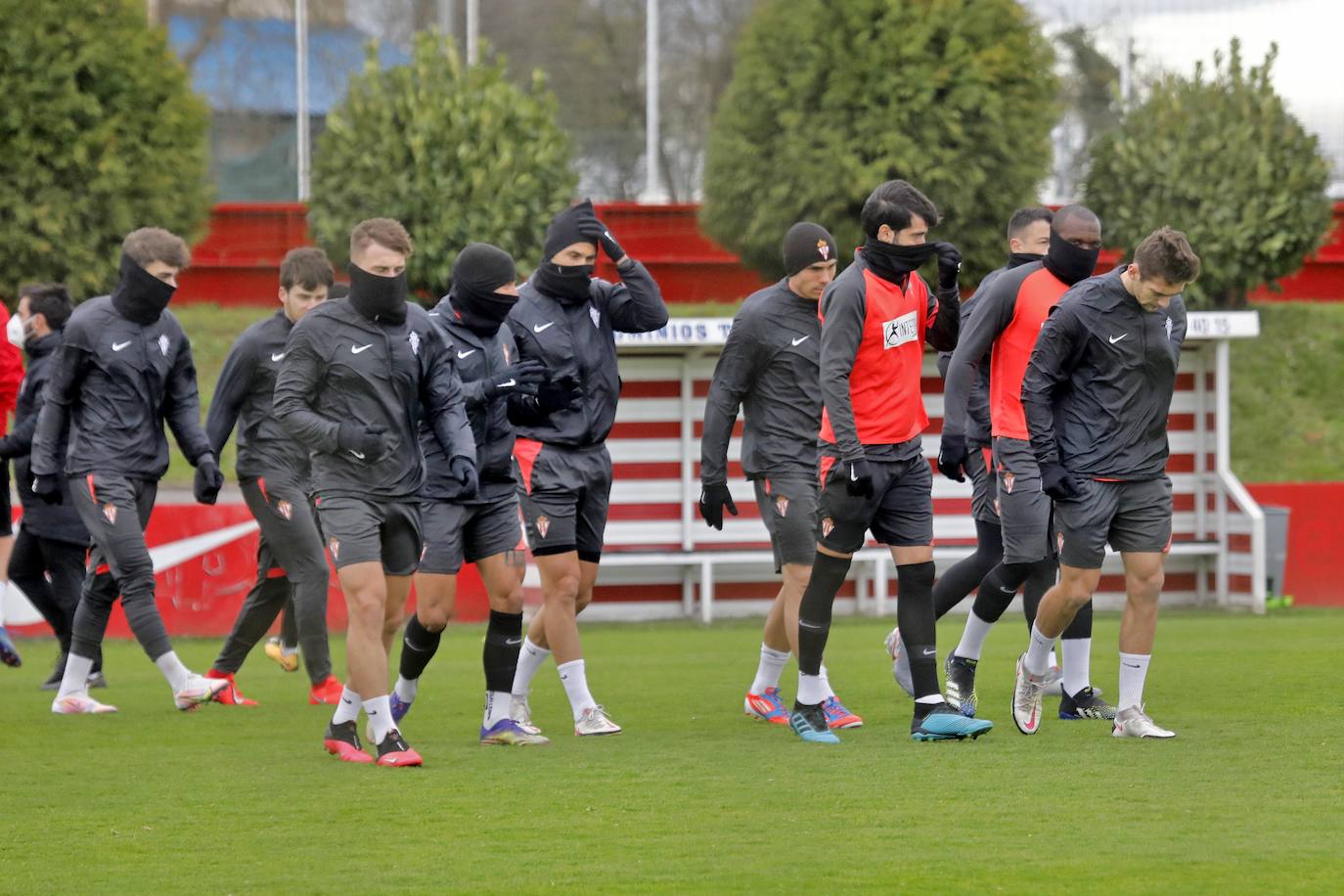 Los rojiblancos han entrenado este martes a las órdenes de David Gallego en Mareo