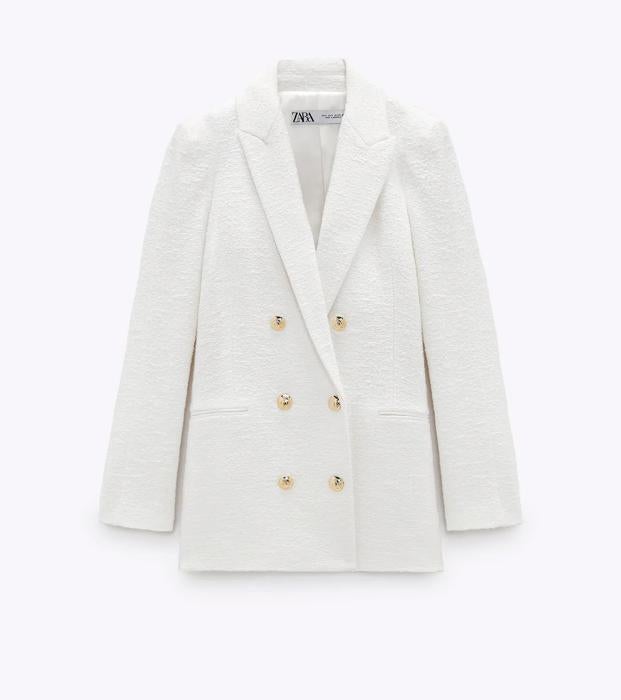 Blazer larga, 79,95 euros. 