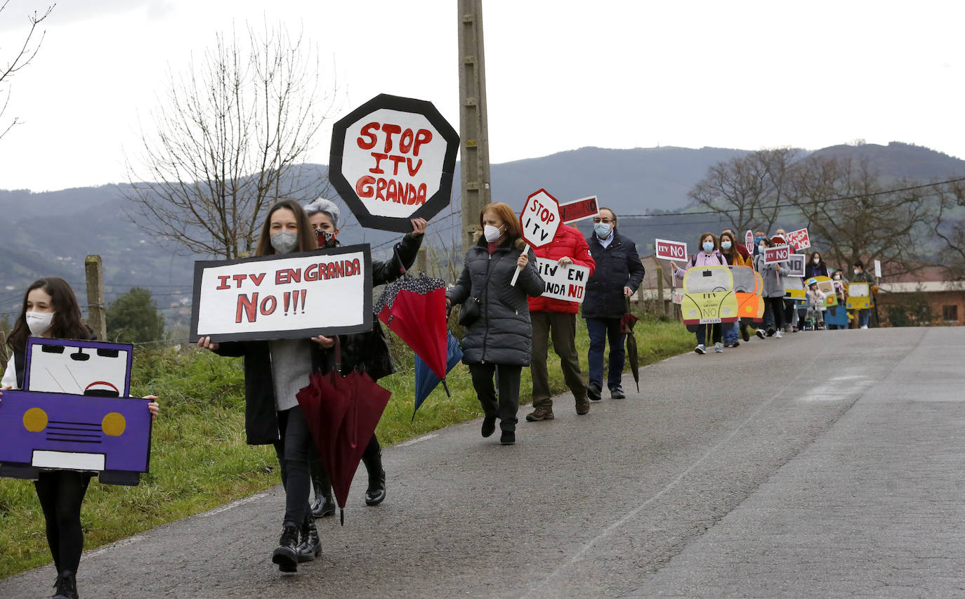 Protesta vecinal contra el proyecto previsto para este verano porque «es evidente que la parroquia no está preparada para una infraestructura tan grande»