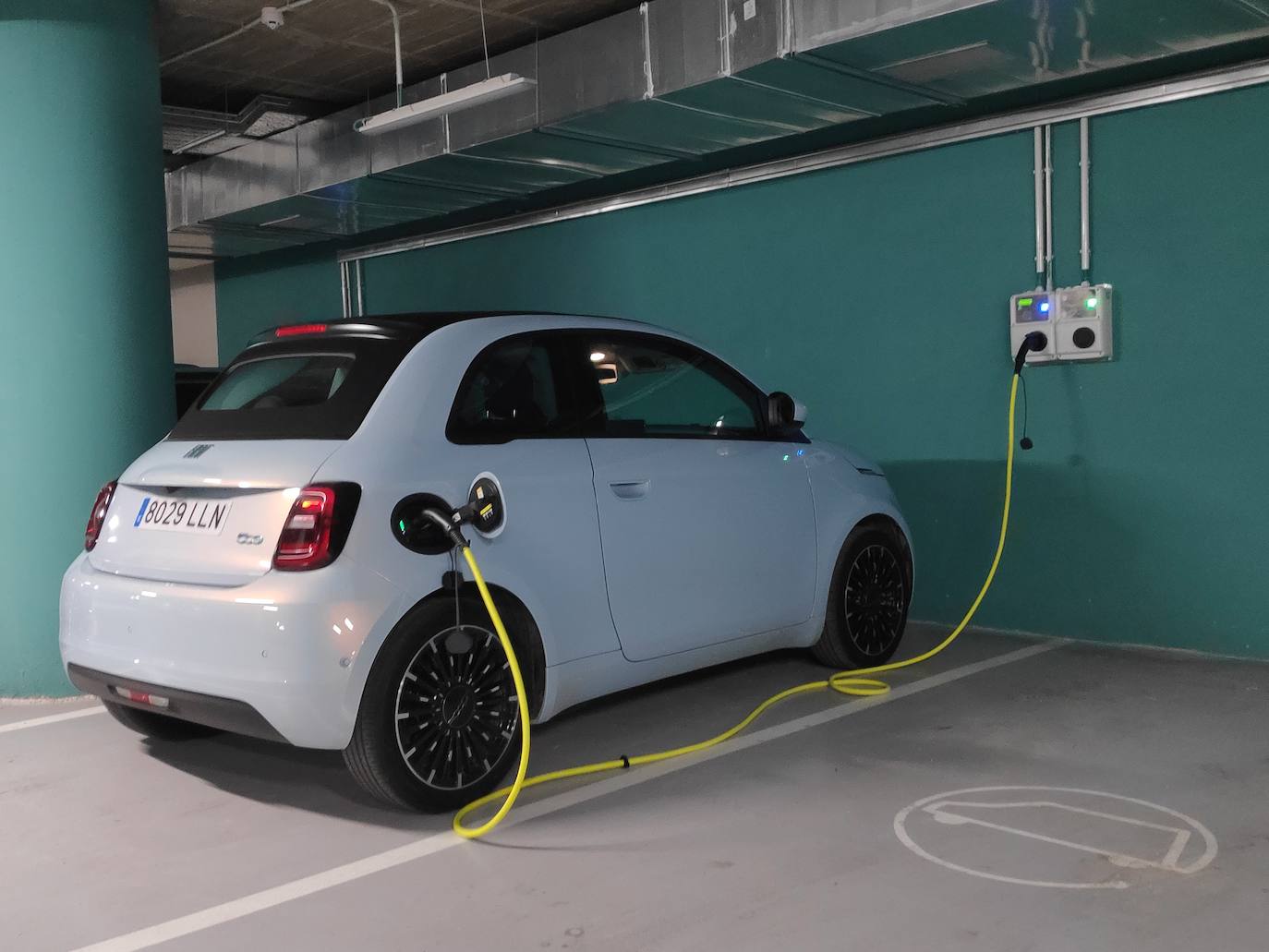 Fotos: Fotogalería: Fiat 500 e, eléctrico y urbano, a prueba