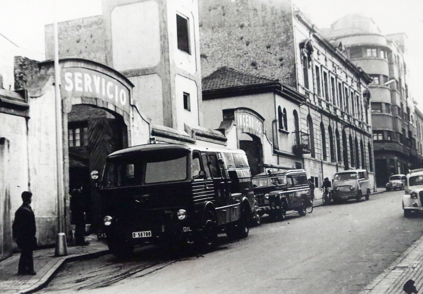 El Museo del Pueblo de Asturias ha recibido numerosas donaciones de fotografías tras la «exitosa» exposición en la sala SabadellHerrero.