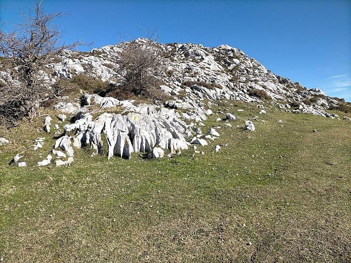 Fotos: Ruta hasta el pico La Mostayal