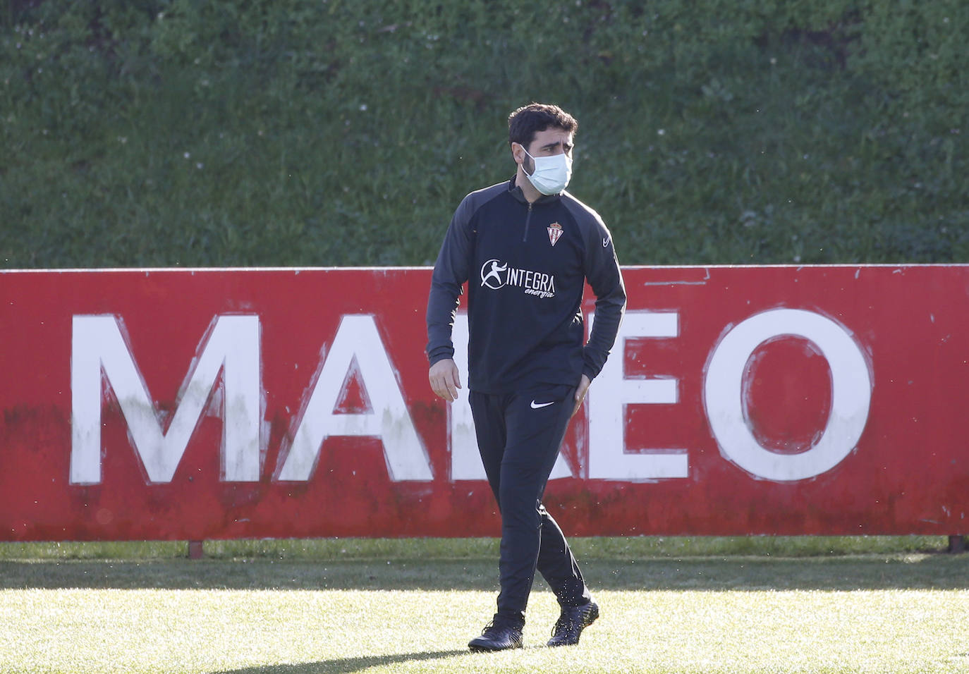 David Gallego, en un entrenamiento del Sporting 