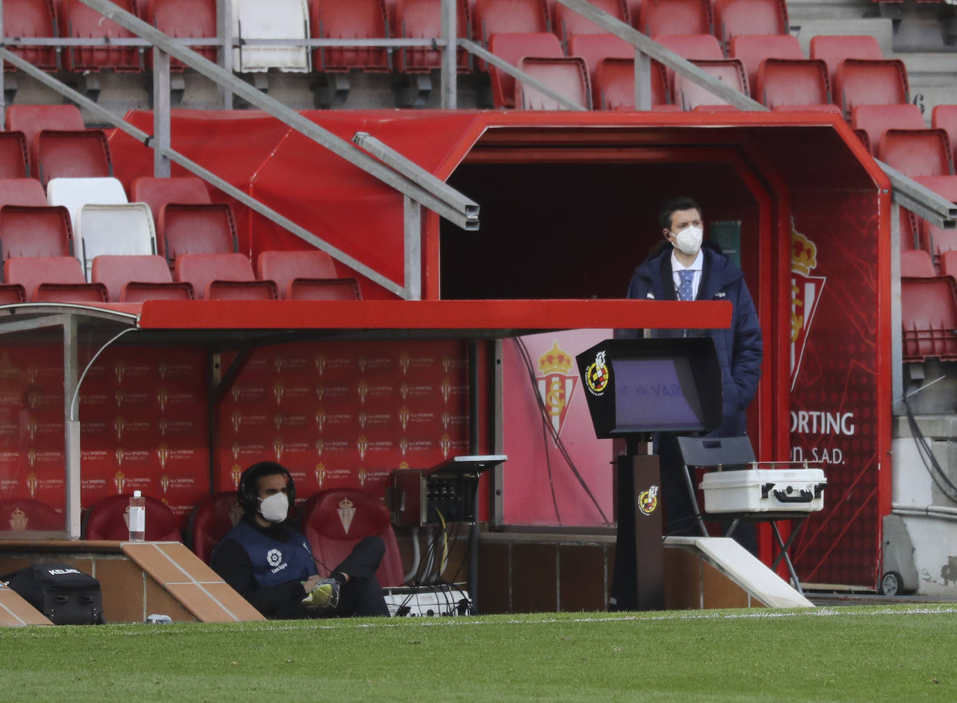 El Sporting suma un punto ante el gran candidato al ascenso esta temporada y sigue invicto en su estadio