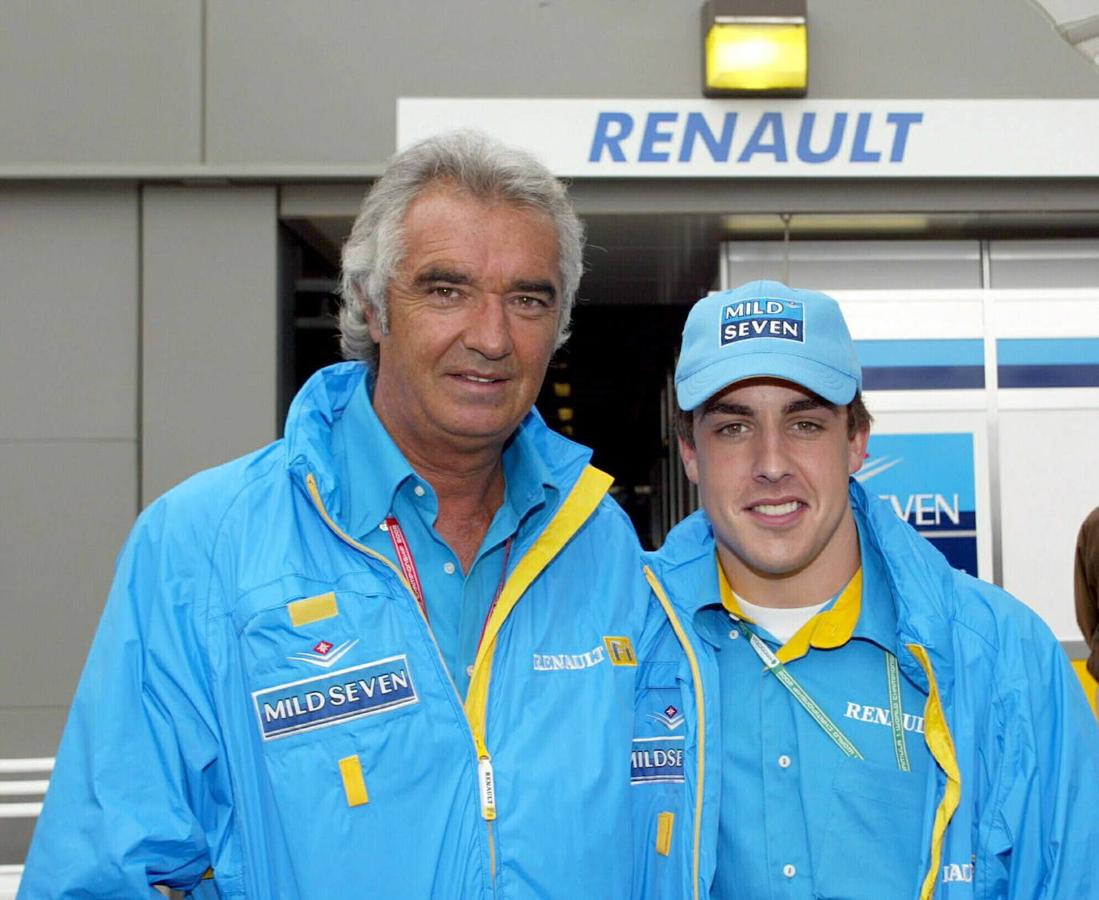 Hoy se cumplen 20 años del debút oficial de Fernando Alonso en la Fórmula 1. Un dos de marzo de 2001 el piloto asturiano participaba en los entrenamientos del Gran Premio de Australia, en Melbourne, al volante de un Minardi