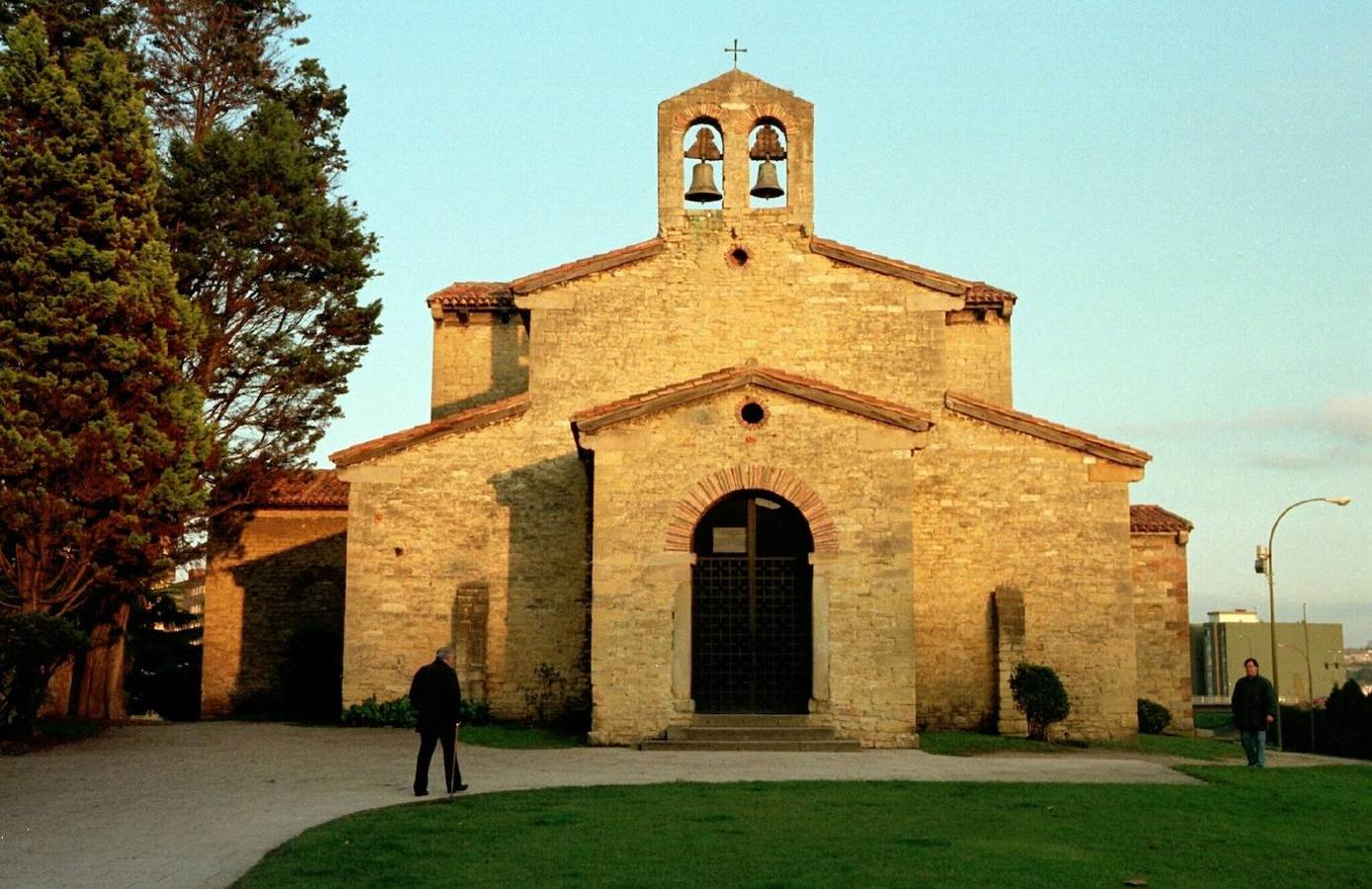 Iglesia de Santullano