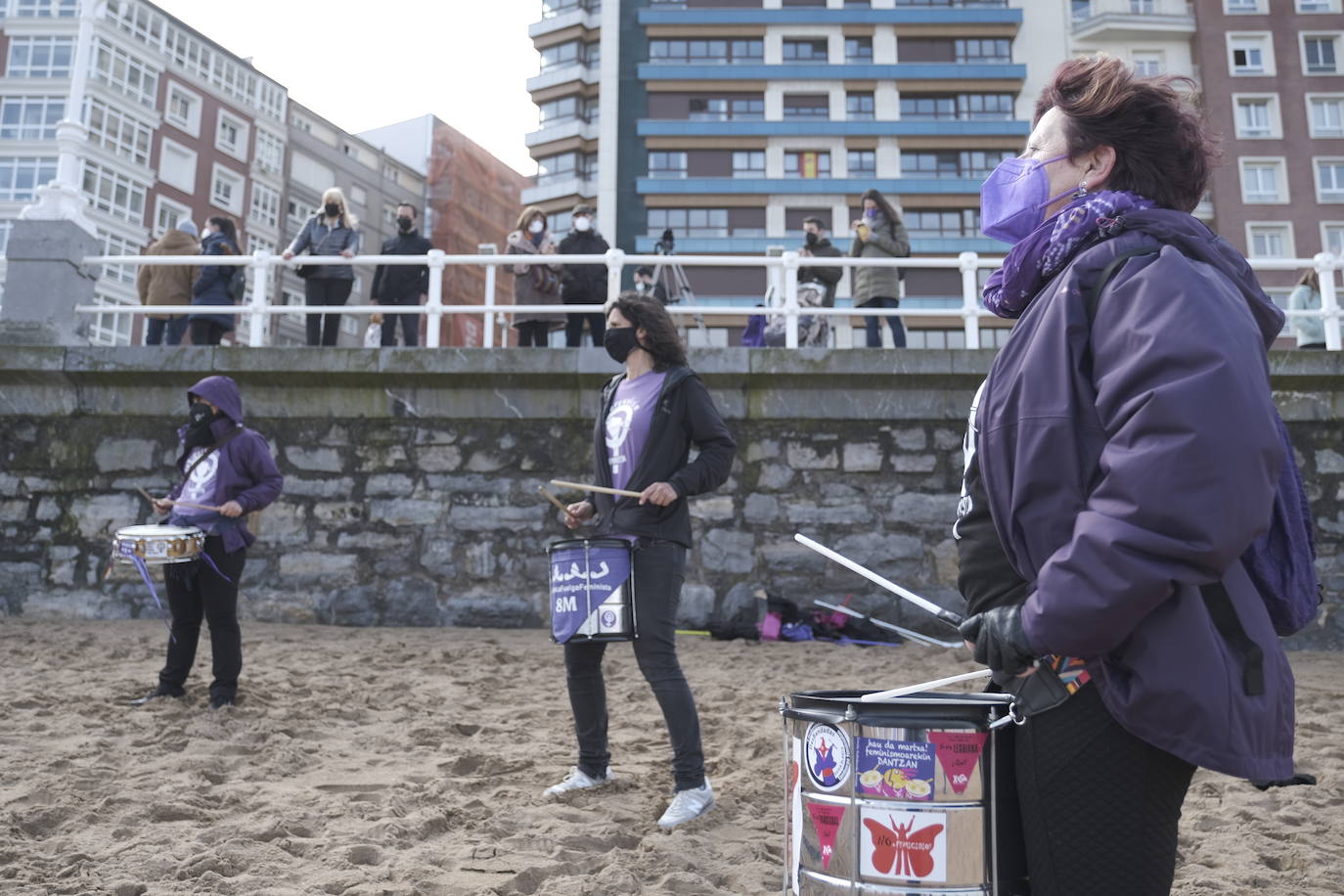 Concentraciones feministas en Gijón, Oviedo, Avilés, Siero y Colunga para presentar la protesta del Día Internacional de las Mujeres