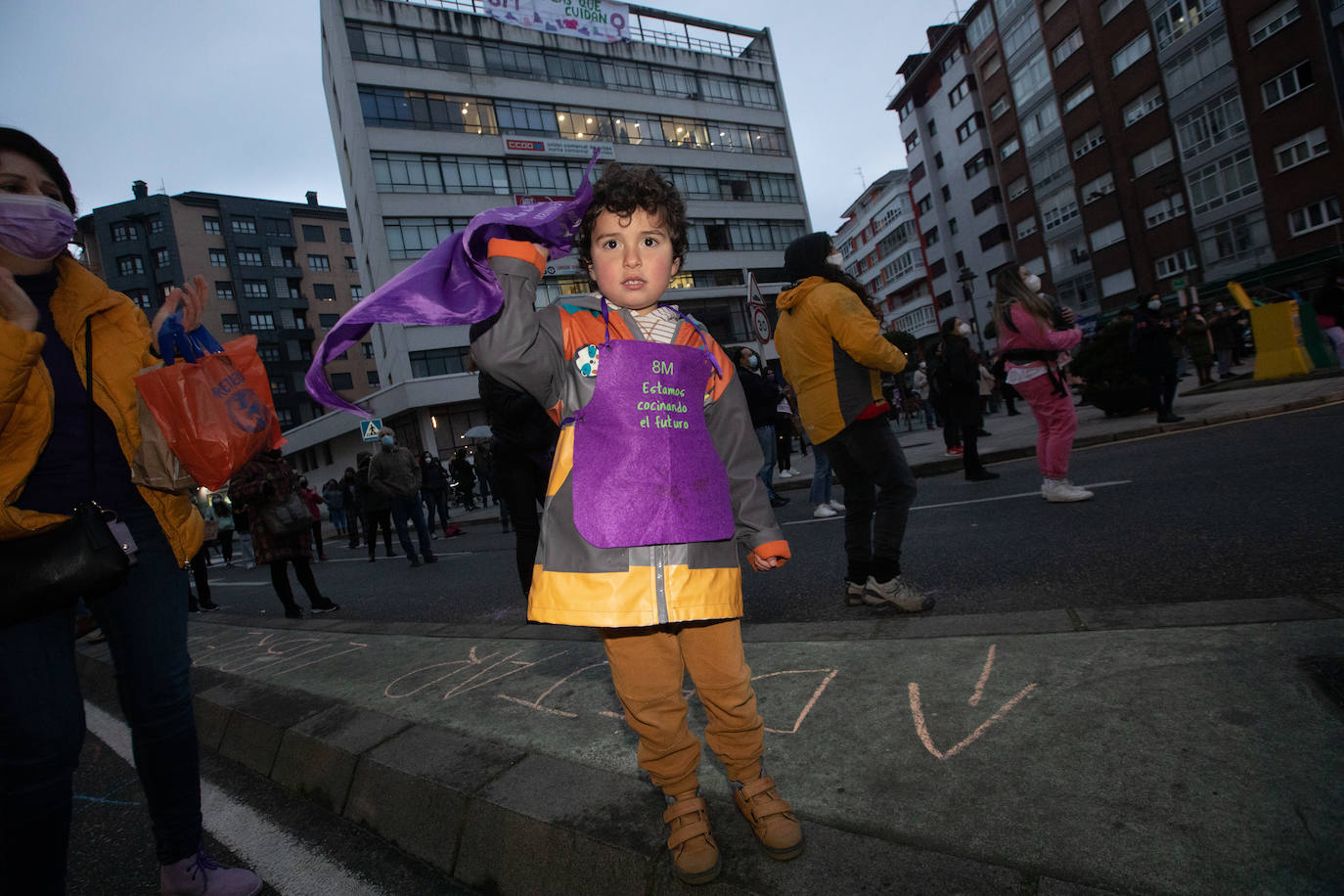 Avilés reclamó políticas de igualdad en esta jornada del 8 de marzo