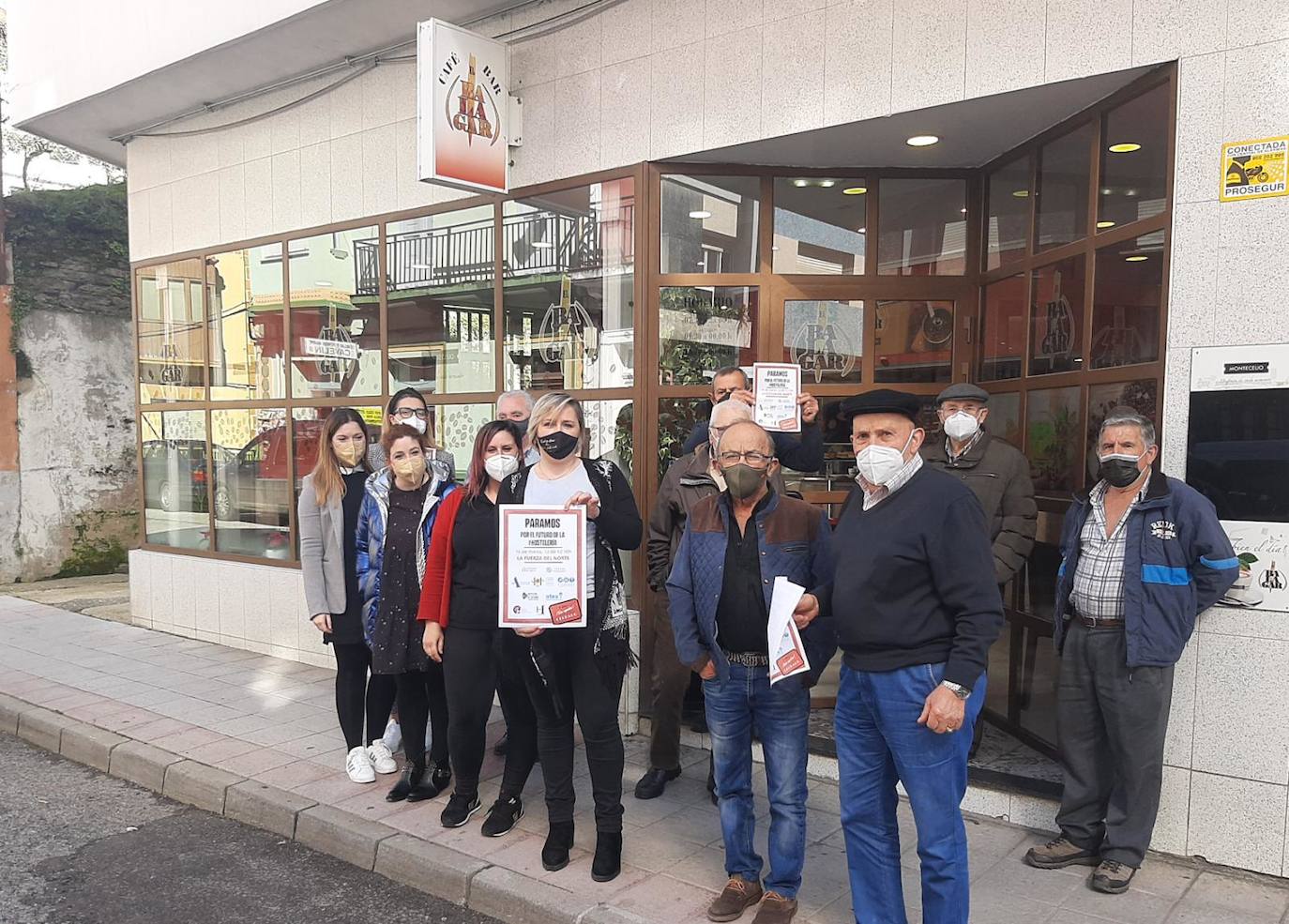 Los profesionales del sector entienden que haya ciertas limitaciones para controlar la pandemia porque «la salud es lo primero», pero alertan de que el sector se hunde.