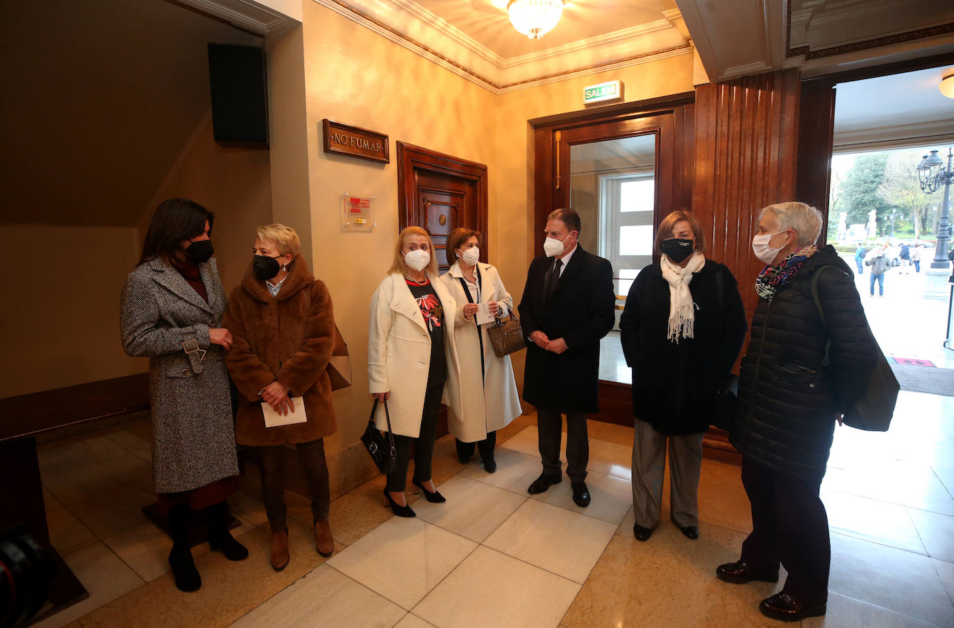 El teatro Campoamor de Oviedo fue el escenario del concierto «Mujeres en la música», dirigido por Isabel Rubio y en el que se estrenó la obra «Mensaje interestelar», de la compositora ovetense Raquel Rodríguez