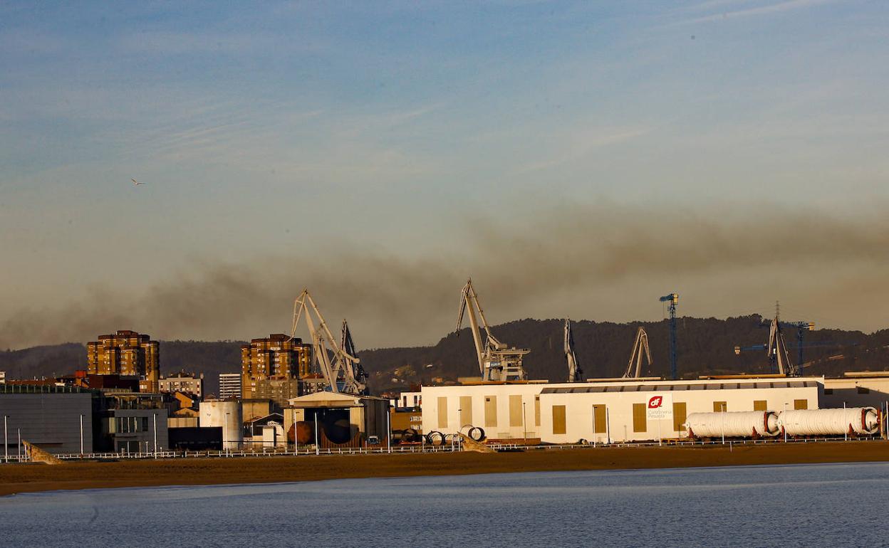 Boina de contaminación en Gijón.