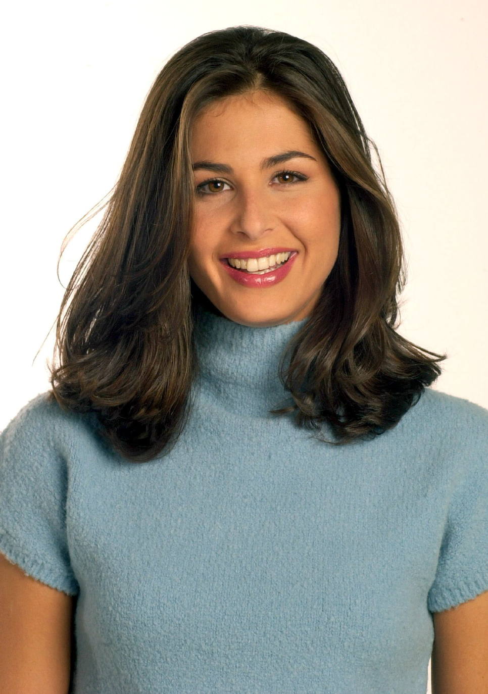 La presentadora se encuentra en un momento dulce a nivel personal y profesional con mucho éxito en la pequeña pantalla. Habitual de 'El Hormiguero', pronto estrenará programa propio. Será 'Family Freud: la batalla de los famosos', un nuevo concurso de Antena 3. 