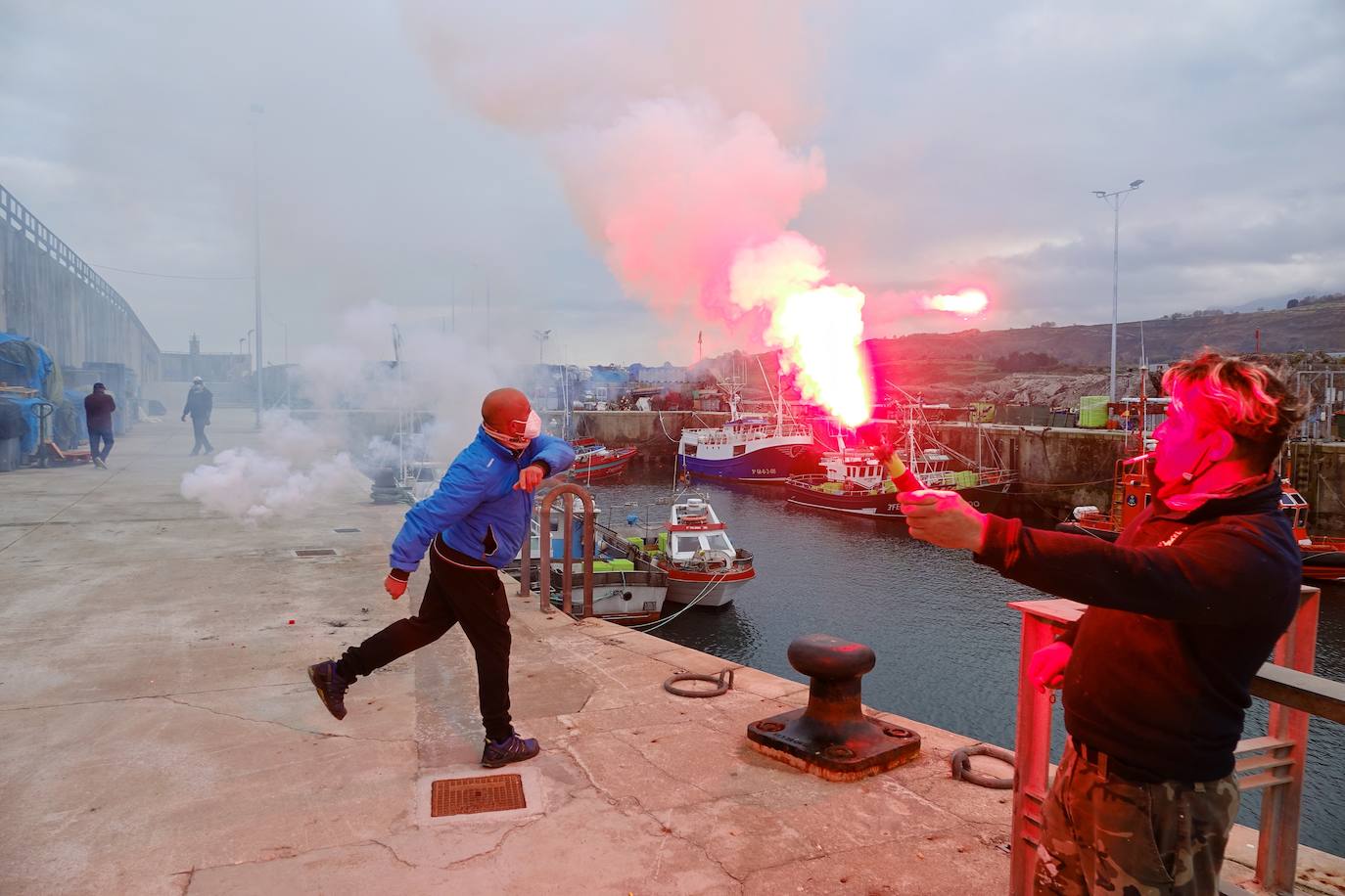 En protesta por el nuevo Reglamento de Control de la Pesca aprobado por el Parlamento Europeo