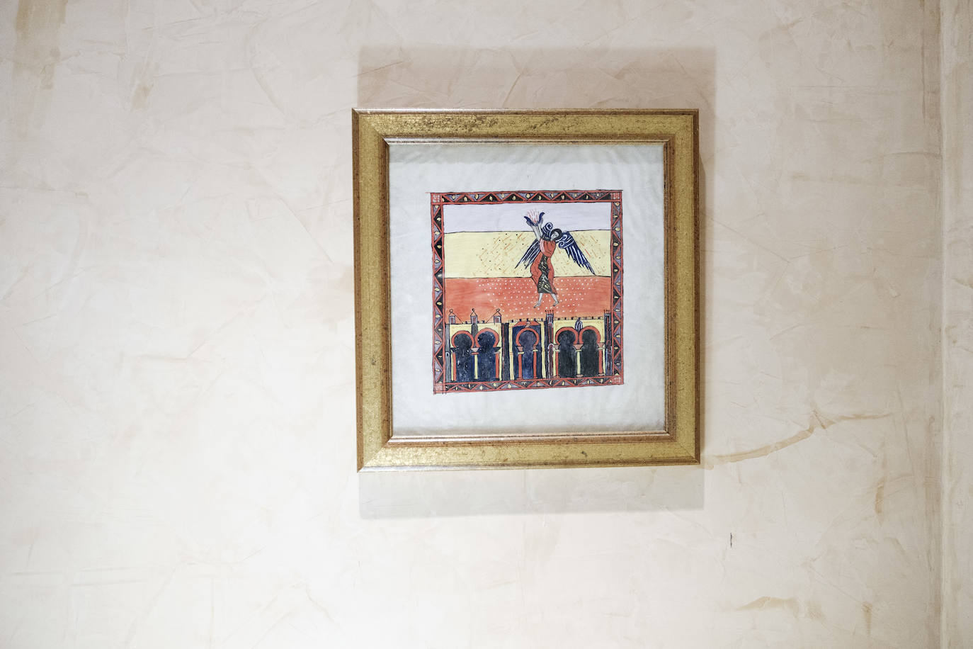 De Roma a Gijón. Tras haber vivido 40 años en la capital de Italia, Pilar García supervisó la reforma y decoración de este piso en el que ahora reside junto a su marido, José Ignacio Ezquieta