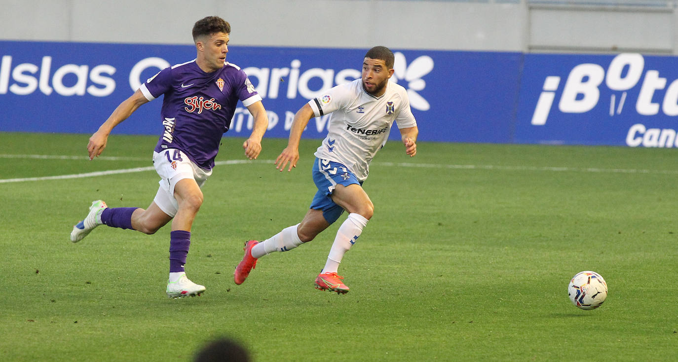 Por primera vez en esta temporada, los rojiblancos encadenan su segunda victoria consecutiva y lo hacen en un momento crítico: justo antes del derbi asturiano. 