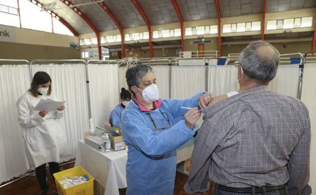 Asturias dispondrá de más de 80.000 vacunas esta semana