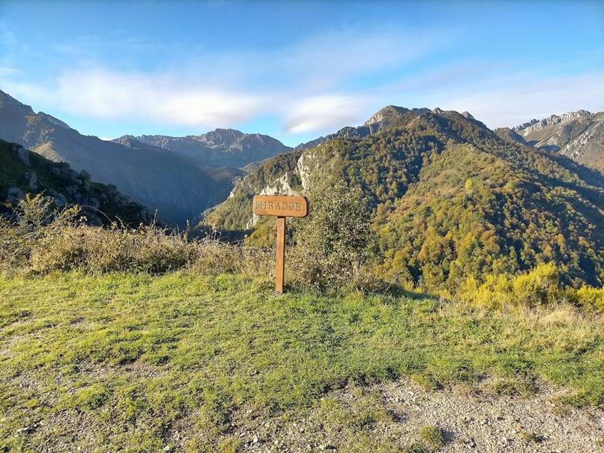 Ruta desde Bezanes hasta el refugio de Brañagallones. Esta senda de unos 21 km de ida y vuelta te acercará a otro de esos lugares privilegiados que podrás encontrar en pleno Parque Natural de Redes. 