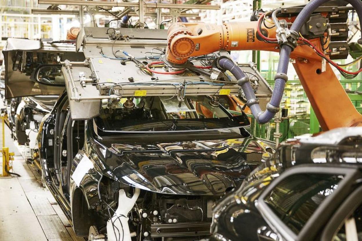 La planta de Renault en Valladolid tiene ya una amplia experiencia en coches híbridos. 