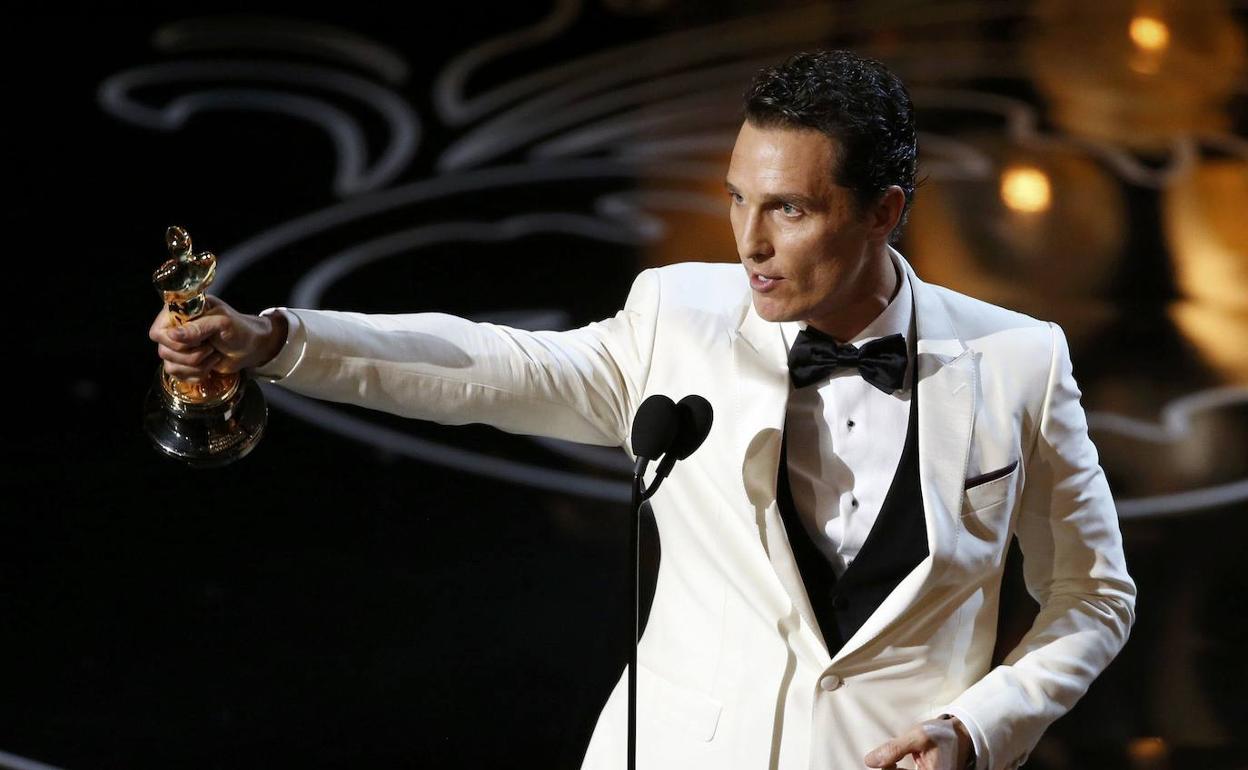 Matthew McConaughey recoge el Oscar al Mejor Actor por su papel en «Dallas Buyers Club»,