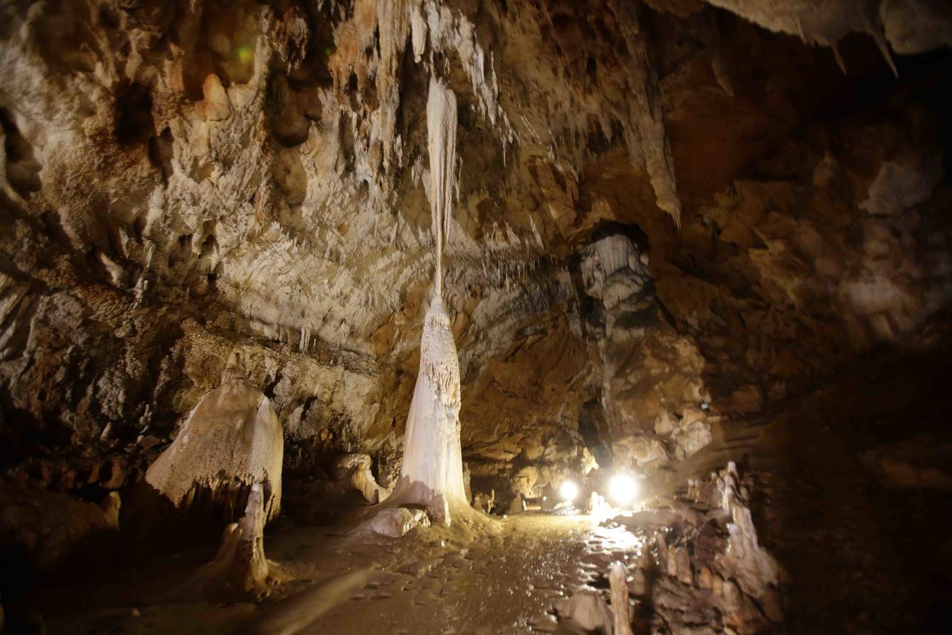 Cueva de Tito Bustillo