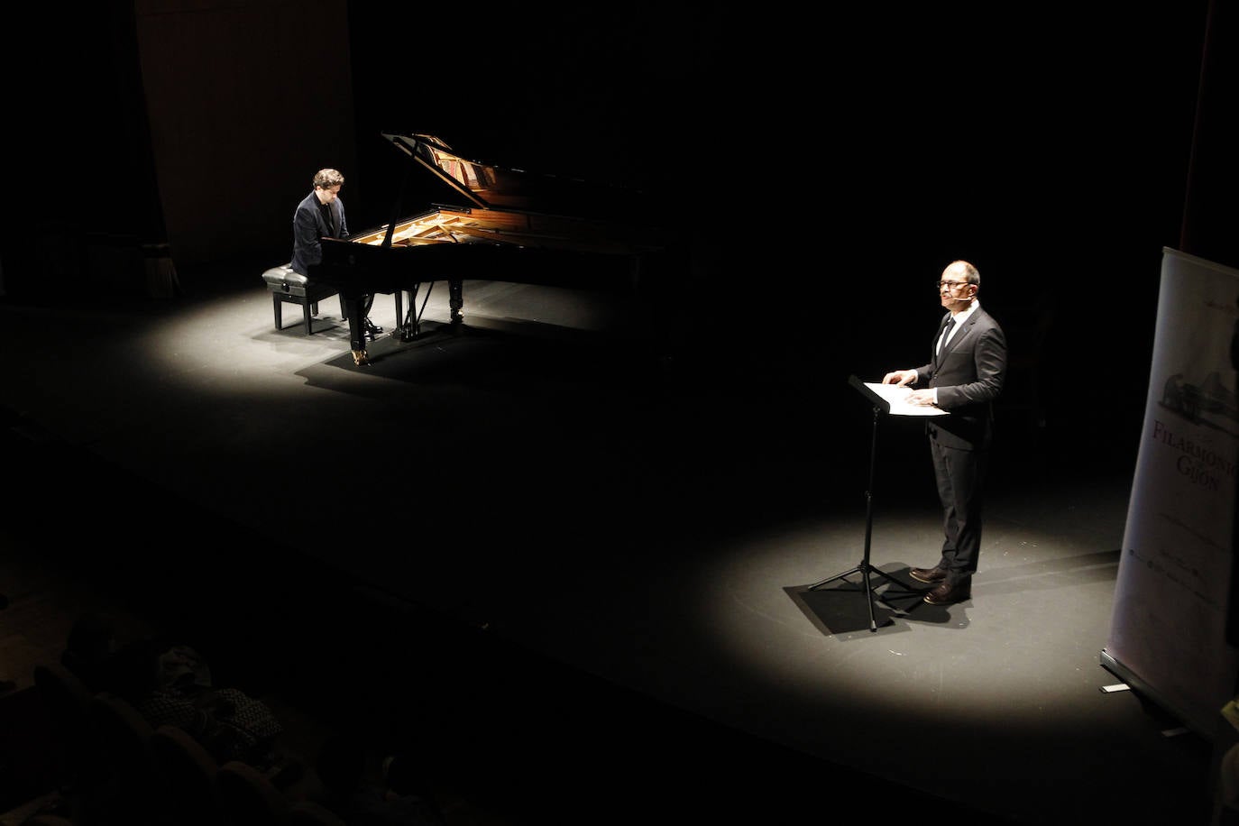 Eduardo Fernández y Alberto Rodríguez, durante el recital. 