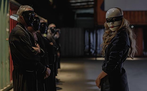 Imagen principal - Tres fotogramas de 'El inocente'.