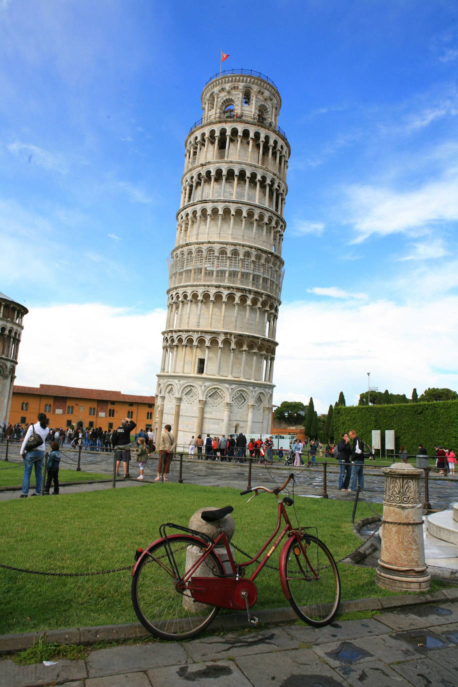 6. Torre de Pisa (Italia)