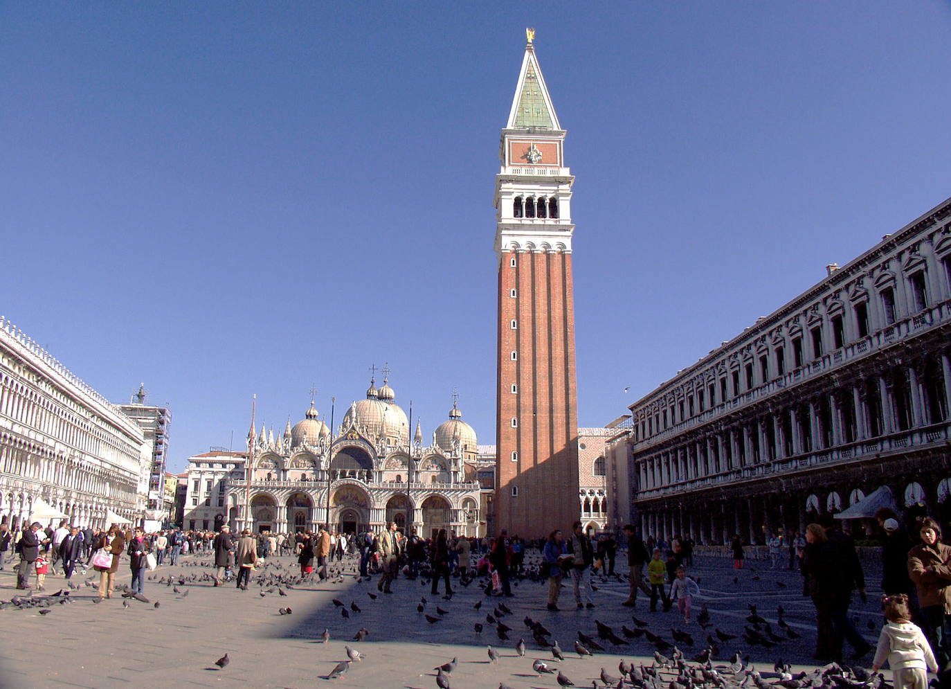 10. Campanario de San Marcos (Venecia, Italia) 