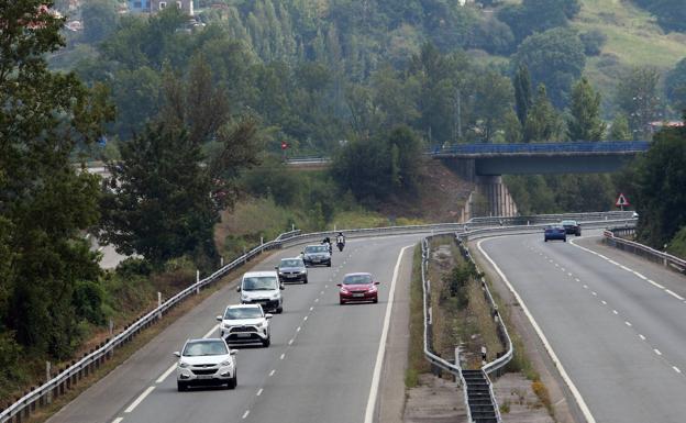 Los planes del Gobierno para empezar a cobrar peajes en todas las autovías del país