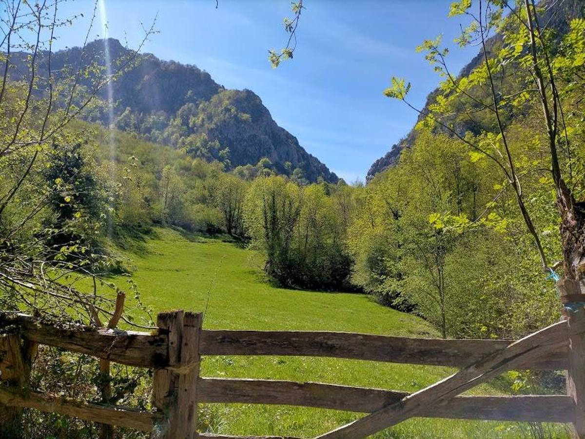 Fotos: Ruta el Porrón de Peña Blanca desde Cueva Deboyu