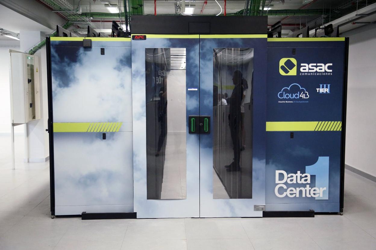Los servidores de Asac, en las instalaciones de la empresa en el Parque Tecnológico. 