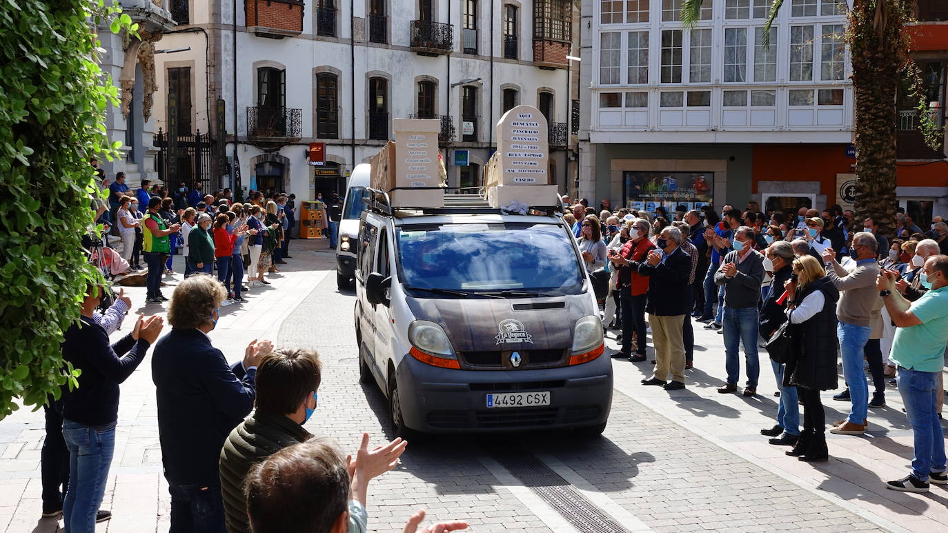 Otea, la patronal de hosteleria y turismo del Principado pide al Gobierno asturiano que rectifique el nuevo modelo de restricciones que estableció la Consejería de Sanidad y que contempla la posibilidad de cerrar los alojamientos en los concejos en los que se declare el nivel de riesgo extremo tras el estado de alarma. «Es un sinsentido que unas medidas establecidas ante la mejora de la situación sanitaria en Asturias recojan la máxima restricción para los alojamientos como es la suspensión de su actividad», han denunciado.