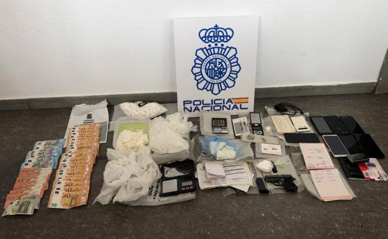 Detenidos en Madrid por adulterar cocaína que luego distribuían en Asturias y León